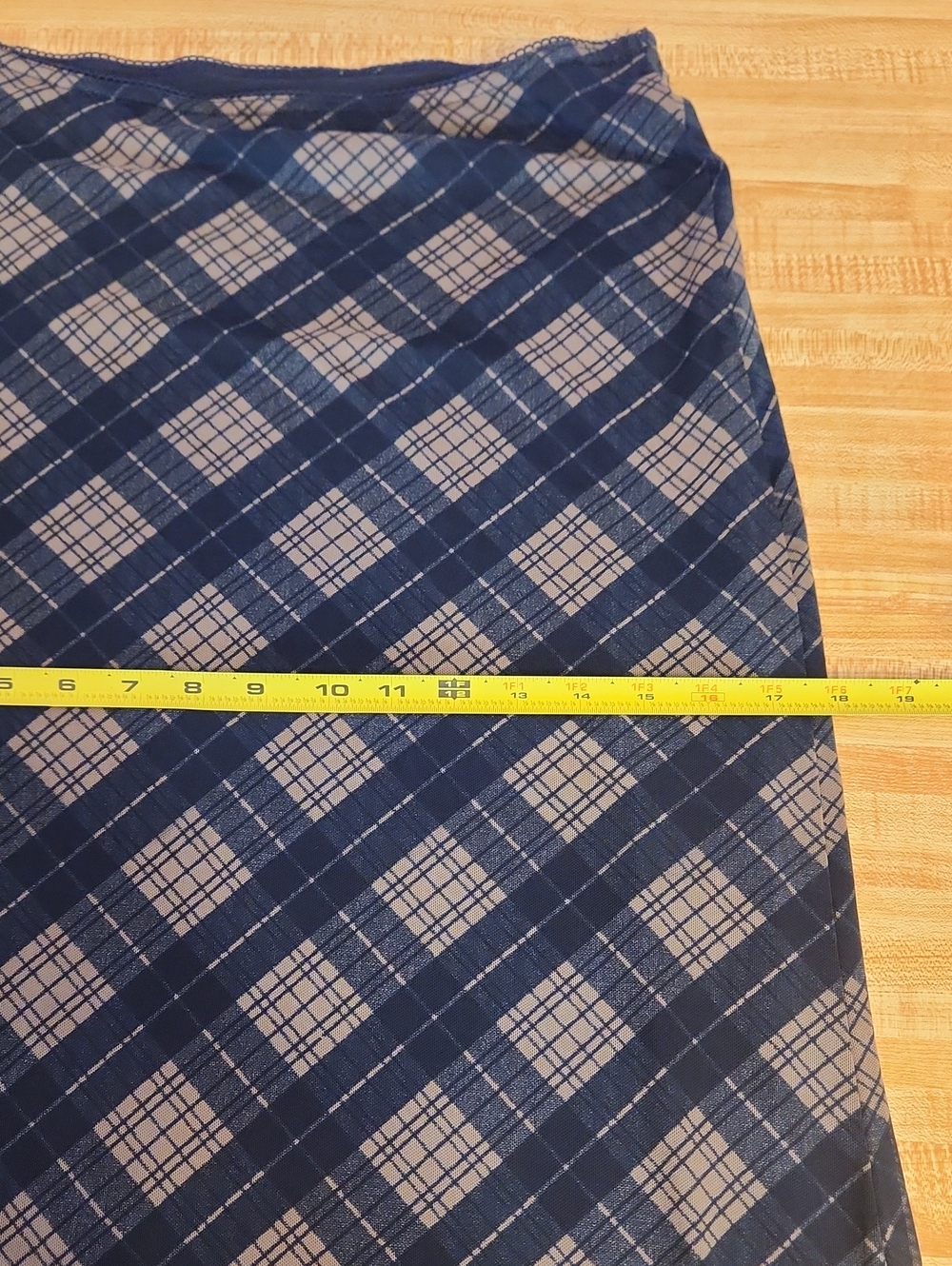 H&M Plaid Mesh Maxi Skirt, size S - Picture 9 of 10